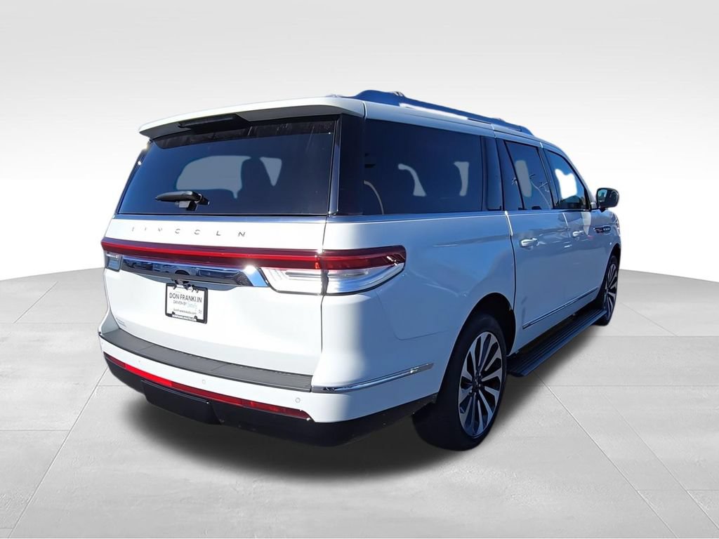 Used 2024 Lincoln Navigator L Reserve AWD/4WD image 8