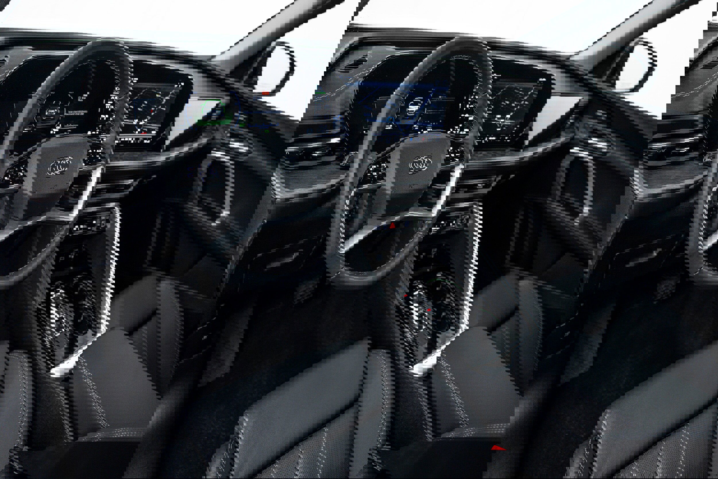 Certified 2025 Audi Q5 Premium Plus w/ Premium Plus image 8