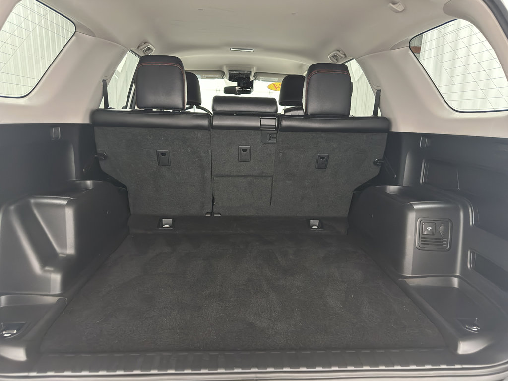 Used 2024 Toyota 4Runner TRD Off-Road Premium image 15