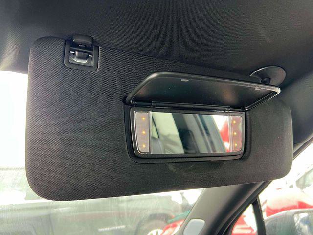 Used 2024 Cadillac XT6 Premium Luxury image 31