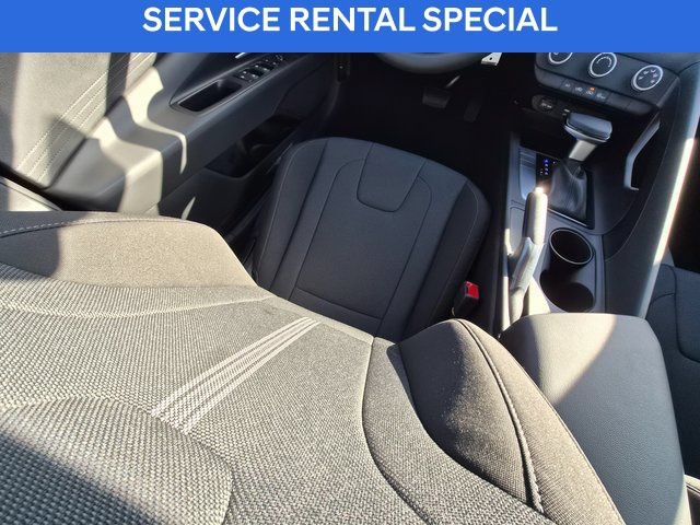 Certified 2026 Hyundai Elantra SE FWD image 13