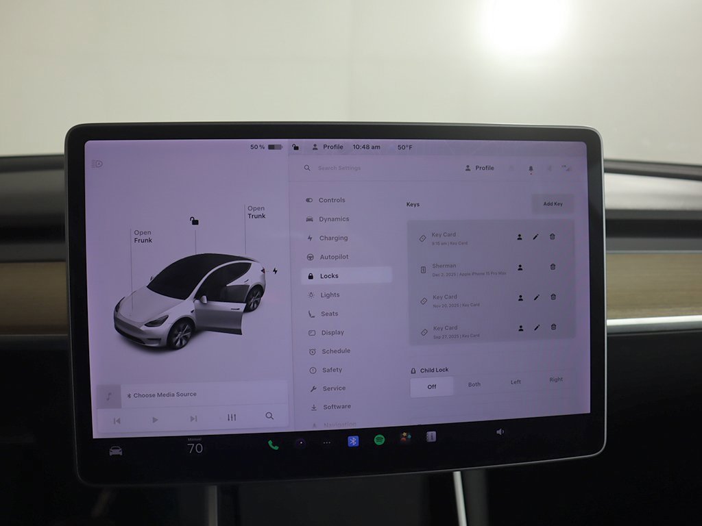Used 2021 Tesla Model Y Long Range image 48