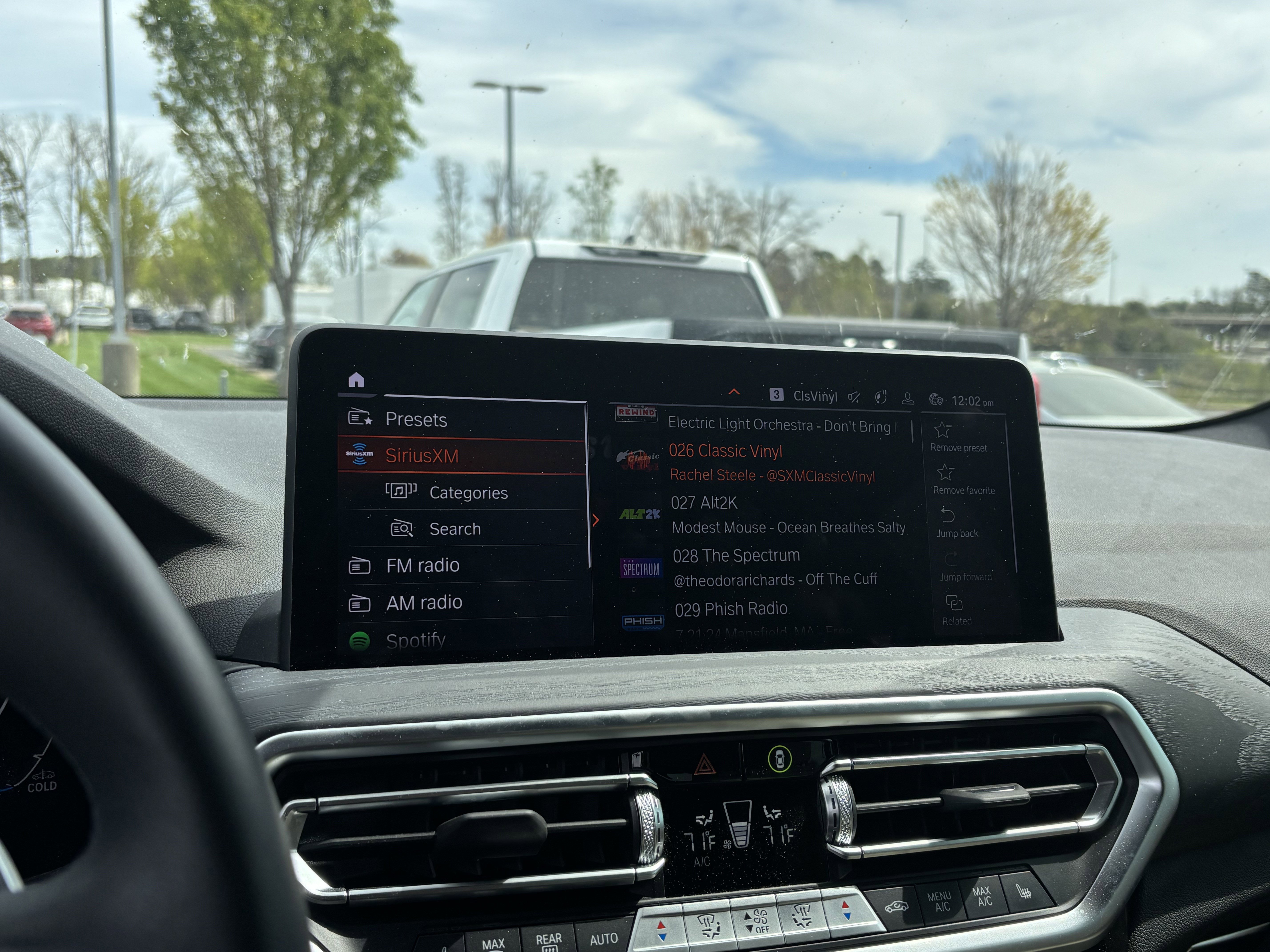 Used 2023 BMW X3 sDrive30i w/ Premium Package image 24