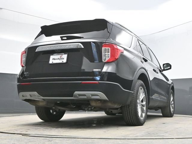 Used 2022 Ford Explorer XLT w/ Equipment Group 202A image 34