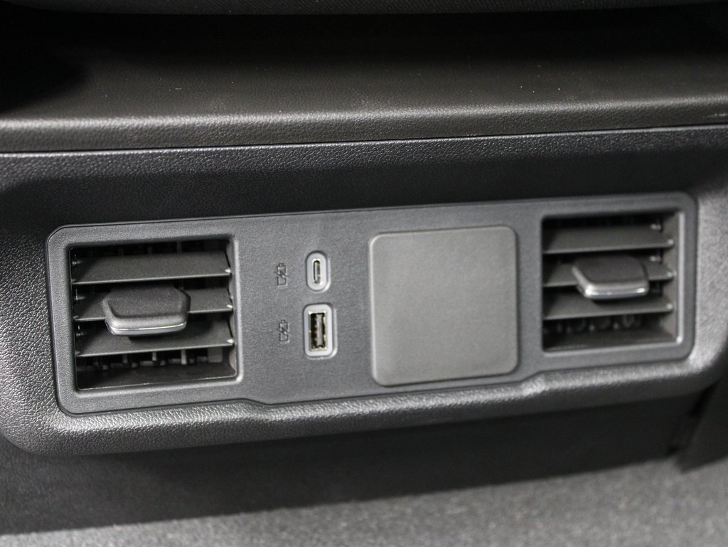 Used 2025 Chevrolet Silverado 1500 Custom Trail Boss image 11