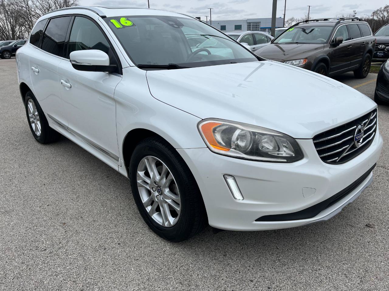 Used 2016 Volvo XC60 T5 Premier AWD/4WD image 7