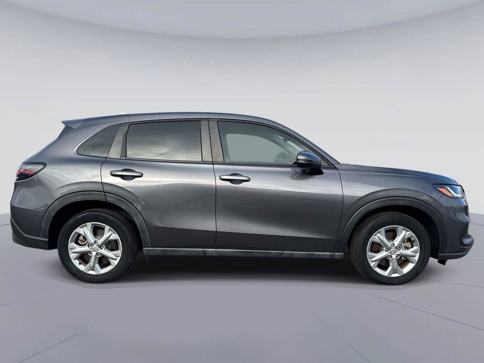 Certified 2024 Honda HR-V LX image 2