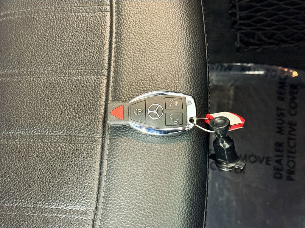 Used 2018 Mercedes-Benz GLE 350 w/ Premium 1 Package image 40