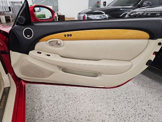 Used 2004 Lexus SC 430 Convertible image 30