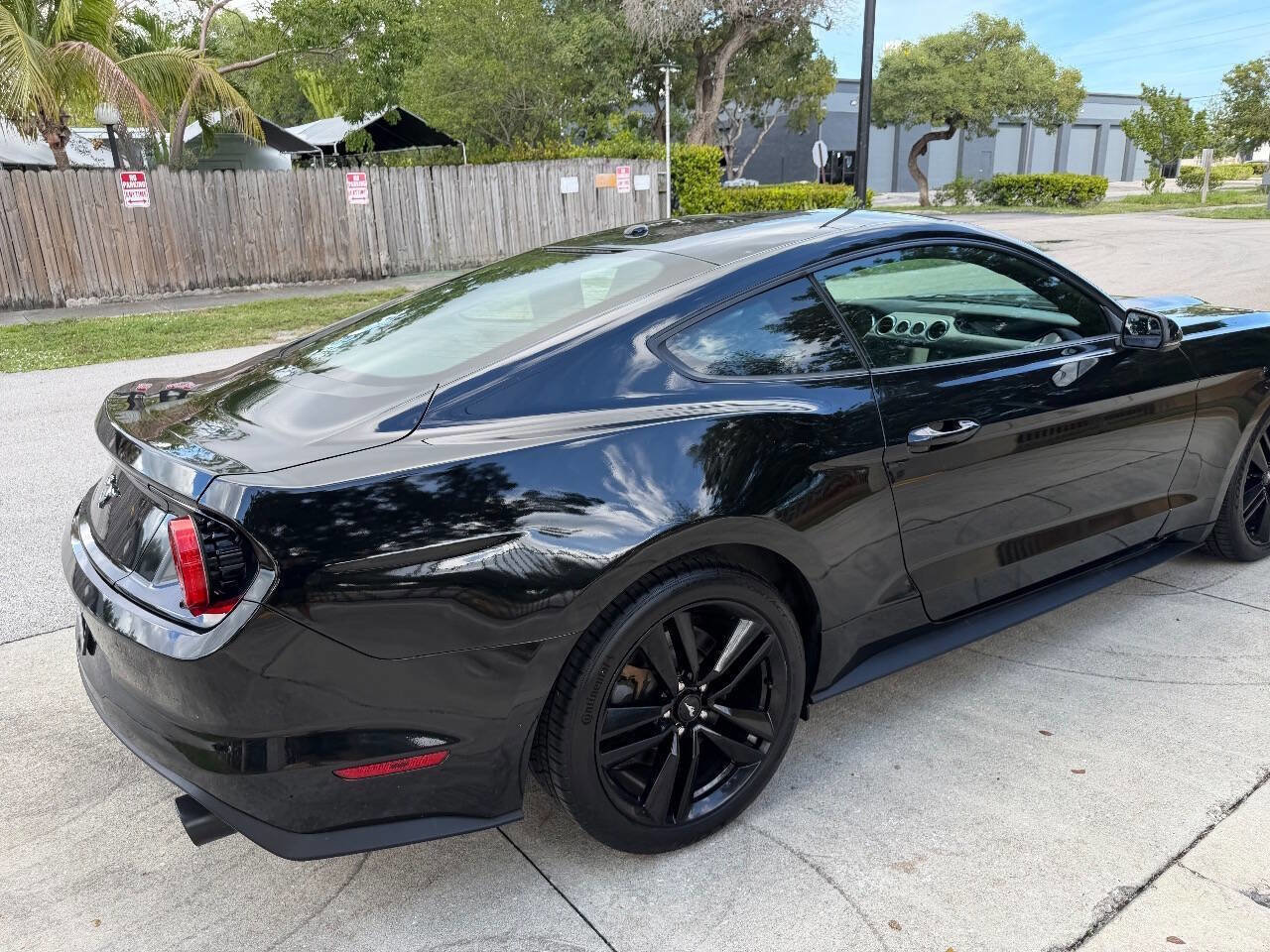 Used 2015 Ford Mustang Premium w/ Ecoboost Performance Package image 9