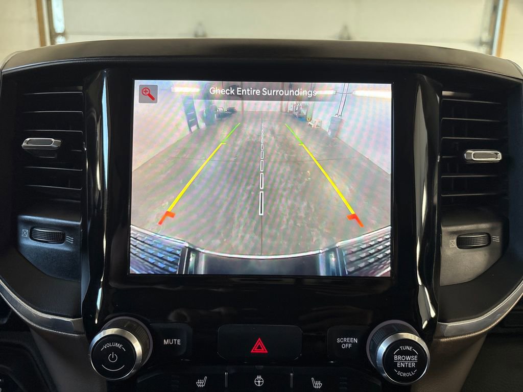 Used 2022 RAM 2500 Laramie w/ Chrome Appearance Group AWD/4WD image 25