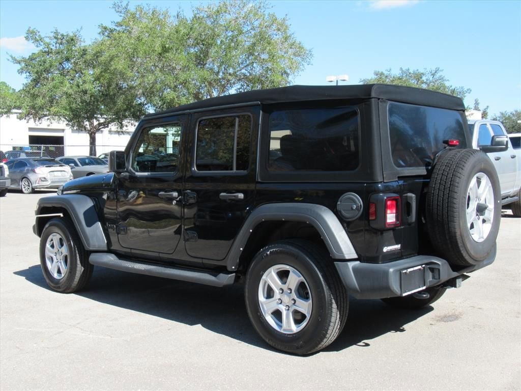 Used 2022 Jeep Wrangler Unlimited Sport image 4
