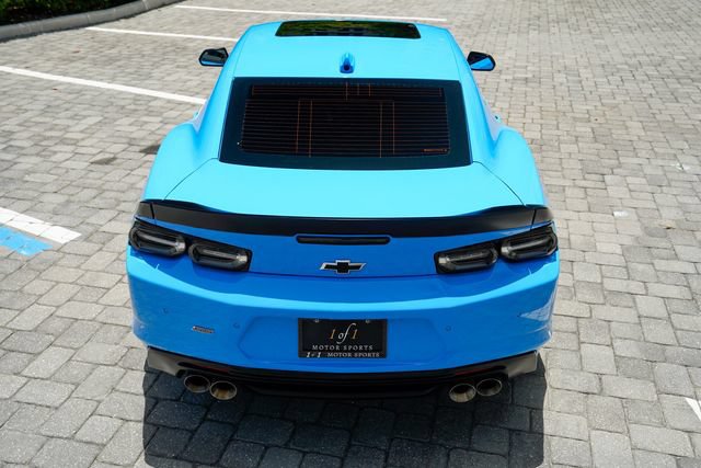 Used 2022 Chevrolet Camaro SS RWD image 23