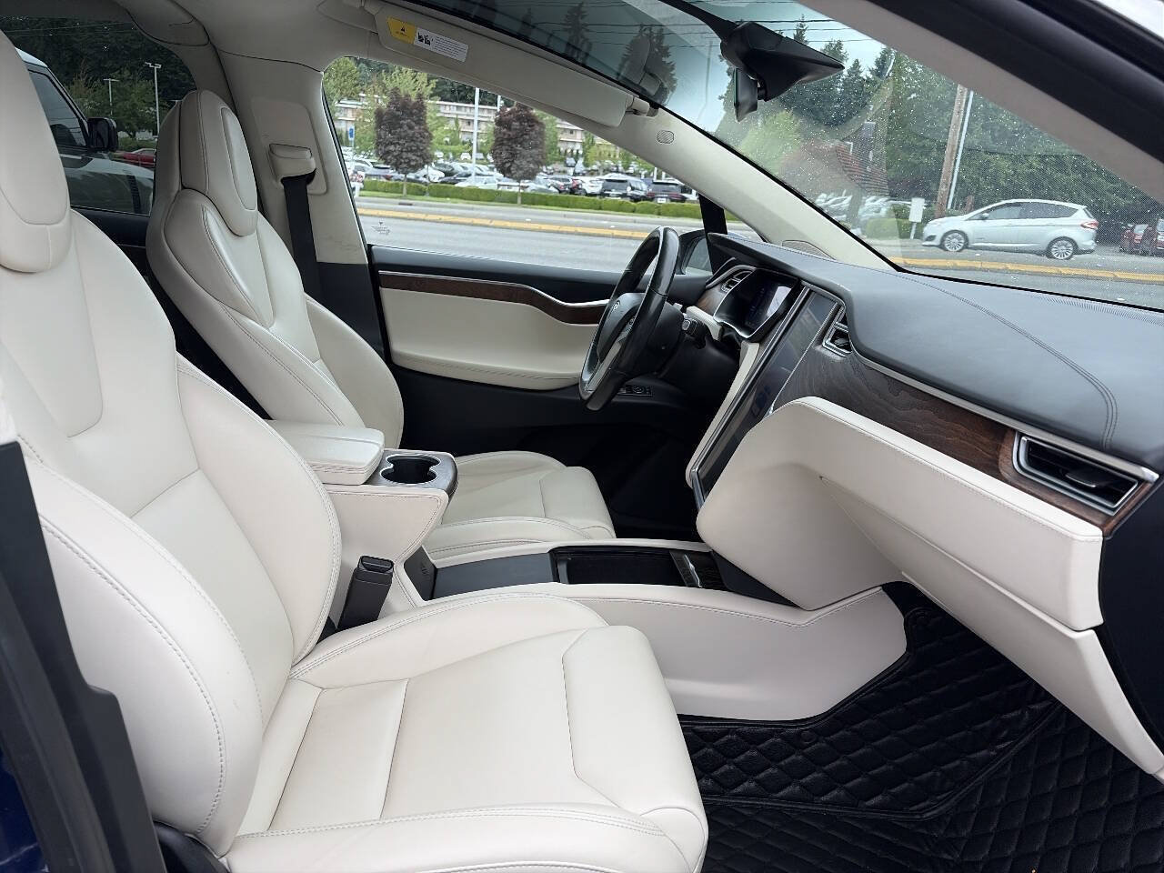 Used 2017 Tesla Model X 100D AWD/4WD image 19
