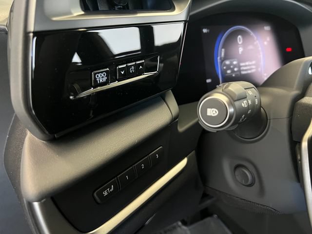 New 2026 Lexus RZ 350e 2WD w/ Technology Package image 33
