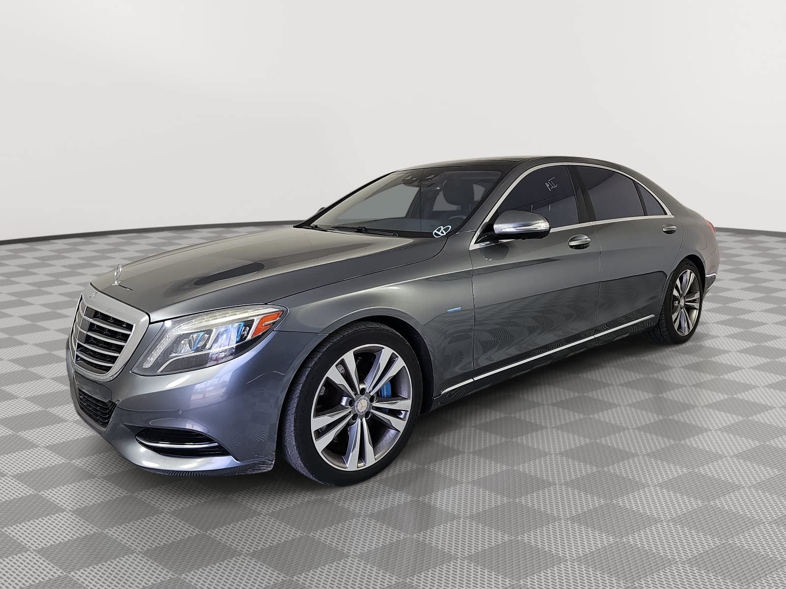 Used 2017 Mercedes-Benz S 550e image 4