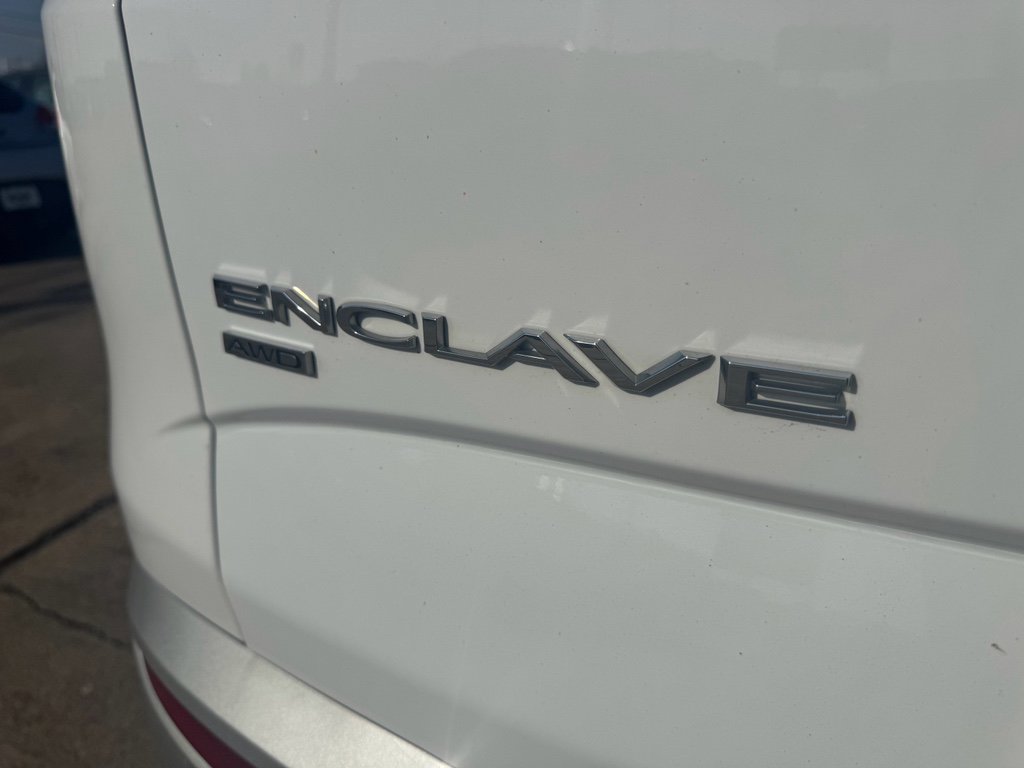 Used 2024 Buick Enclave Premium image 11