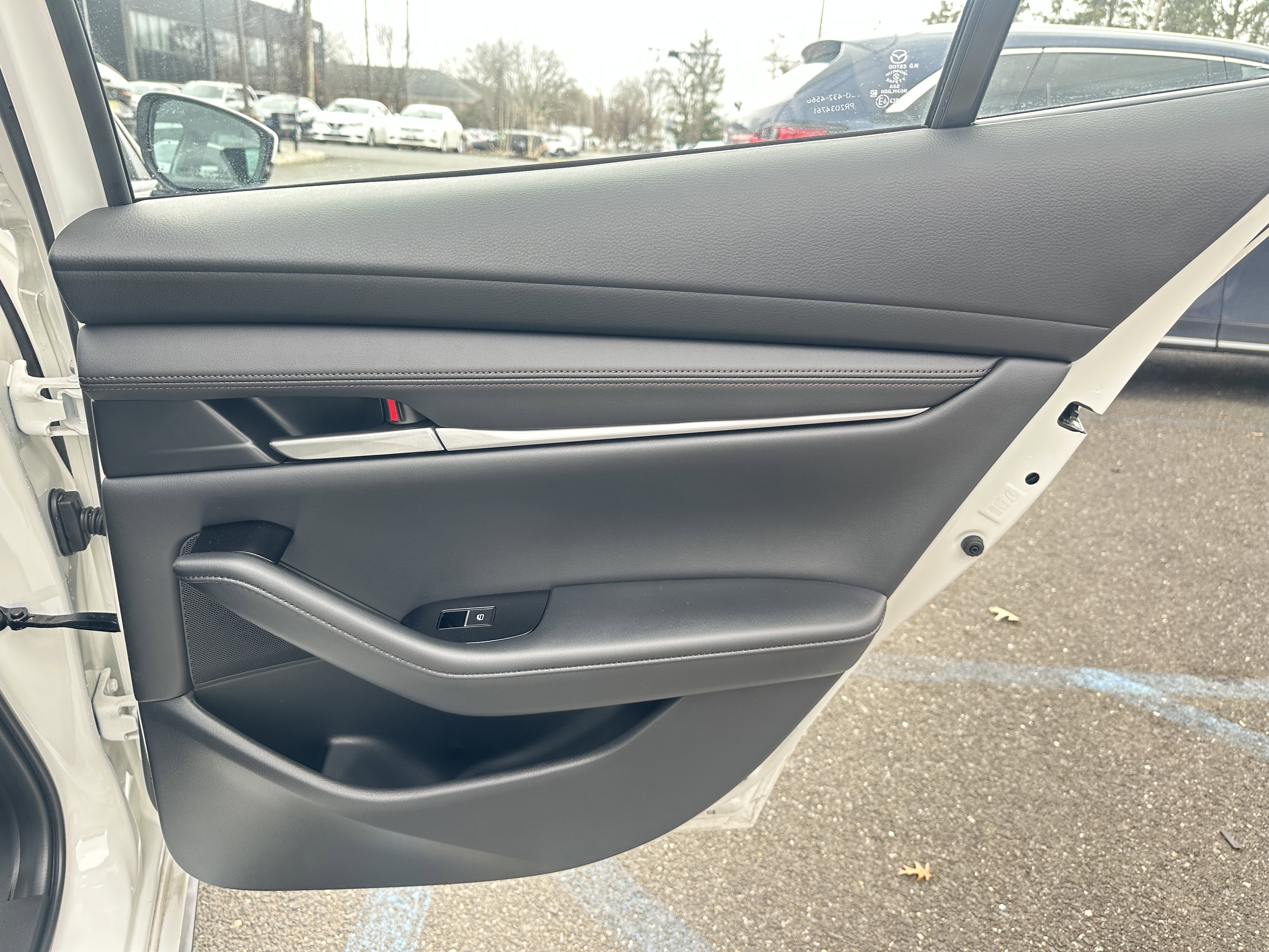 Used 2026 MAZDA MAZDA3 2.5 S Preferred image 33