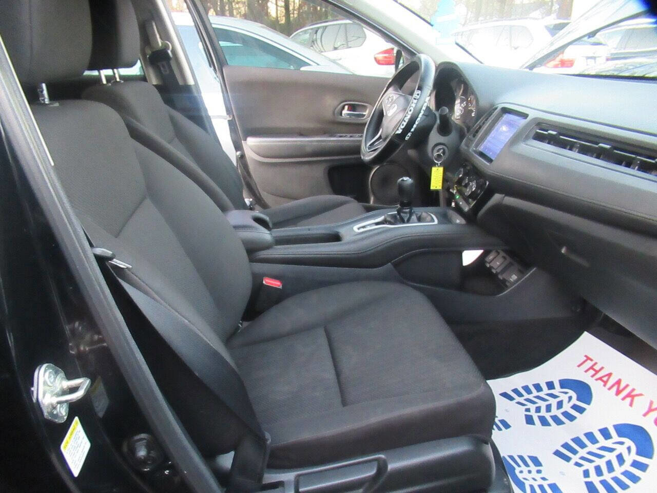 Used 2016 Honda HR-V LX image 27