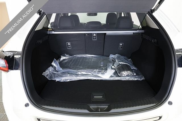 New 2025 MAZDA CX-5 AWD 2.5 S w/ Premium Plus Pkg image 13