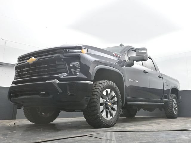 Used 2024 Chevrolet Silverado 2500 Custom w/ Custom Value Package AWD/4WD image 39