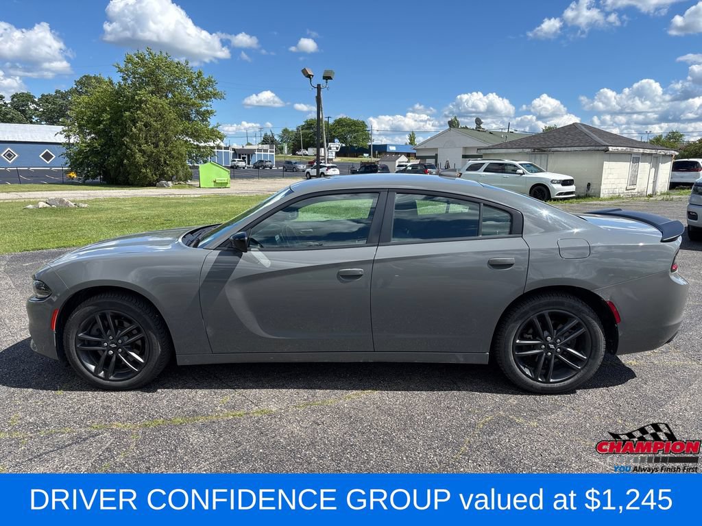 Used 2019 Dodge Charger SXT w/ Driver Confidence Group AWD/4WD image 2