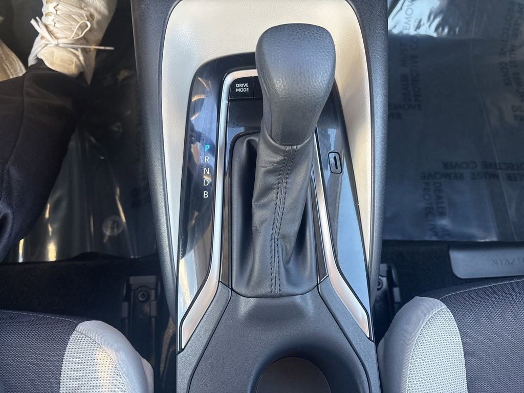 Used 2024 Toyota Corolla LE image 28