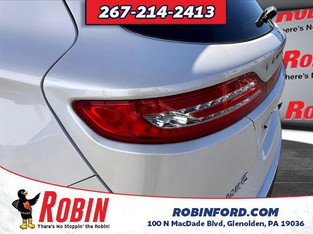 Used 2017 Lincoln MKC Select w/ Select Plus Package AWD/4WD image 22