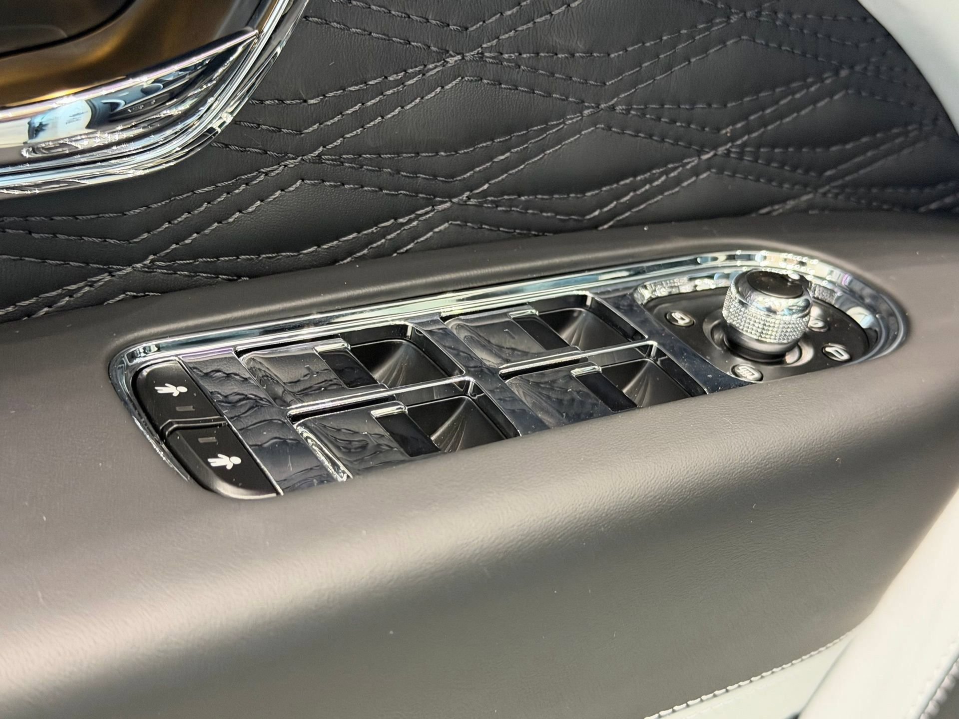New 2026 Bentley Bentayga Speed AWD/4WD image 53