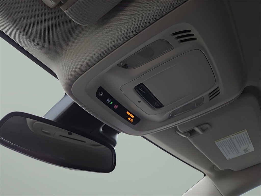 Used 2023 Buick Envision Essence image 21