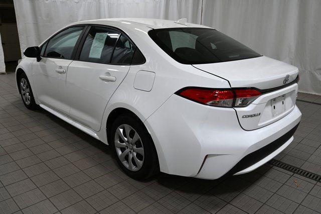 Used 2022 Toyota Corolla LE image 10