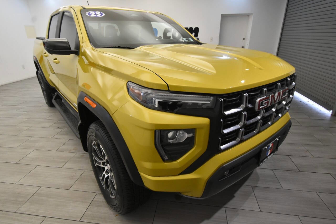 Used 2023 GMC Canyon AT4 w/ AT4 Premium Package AWD/4WD image 7