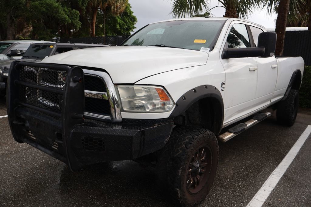 Used 2014 RAM 2500 SLT w/ Protection Group AWD/4WD image 2
