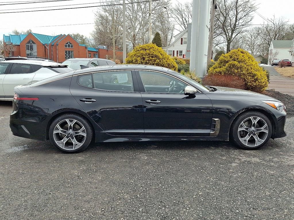 Used 2020 Kia Stinger GT-Line w/ Sun & Sound Package image 7