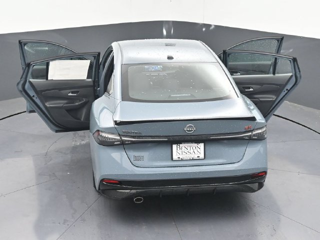 New 2026 Nissan Sentra SR w/ Floor Mat Package FWD image 45