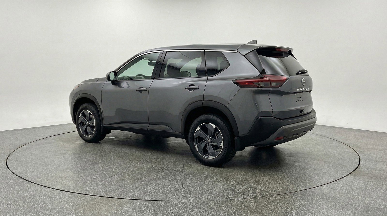 Used 2025 Nissan Rogue SV image 6