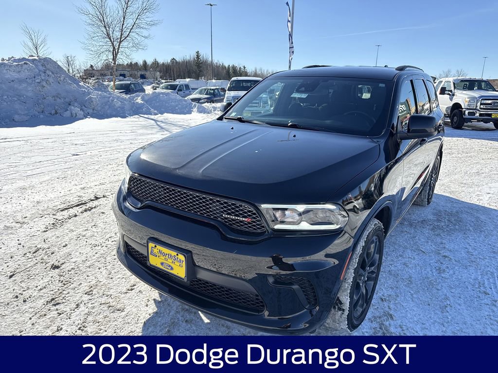 Used 2023 Dodge Durango SXT Launch Edition image 2