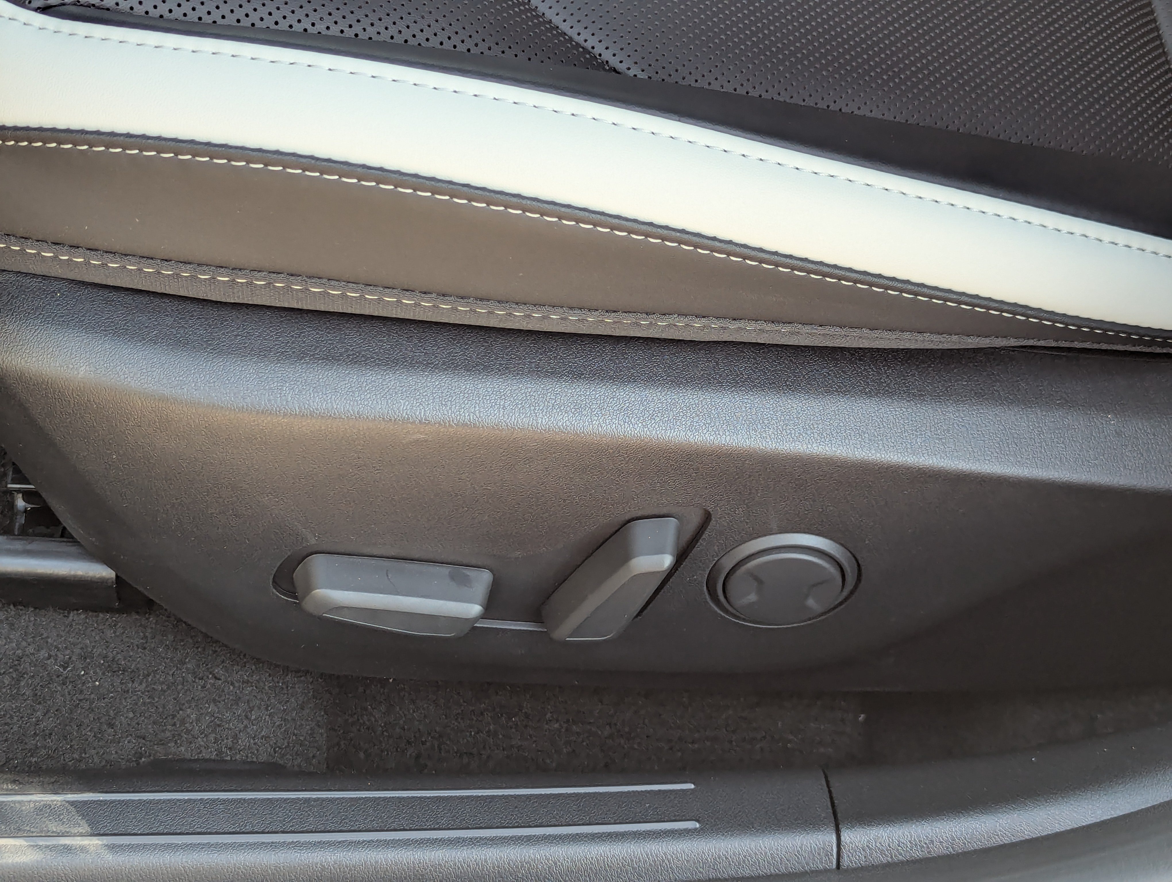 New 2026 Kia K4 EX w/ GT-Line Premium Package FWD image 19