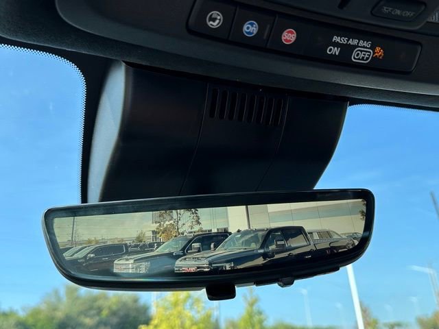 Used 2024 GMC Sierra 3500 Denali Ultimate image 20