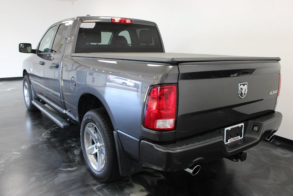 Used 2017 RAM 1500 Express AWD/4WD image 7