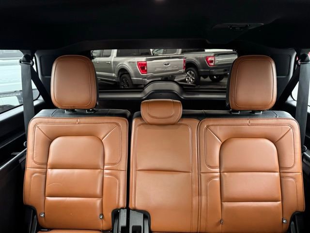 Used 2019 Lincoln Navigator L Reserve w/ Cargo Package AWD/4WD image 40
