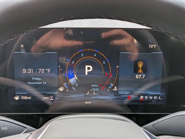 New 2026 Chevrolet Suburban LS image 9