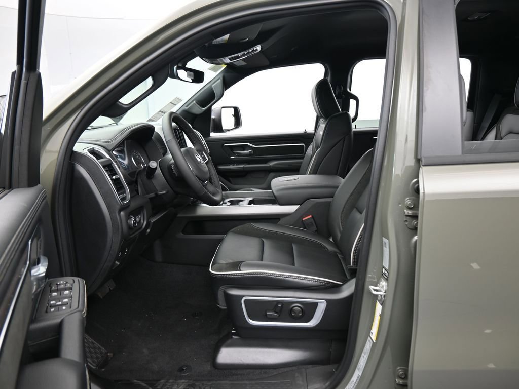 Used 2026 RAM 1500 Laramie w/ Night Edition AWD/4WD image 11