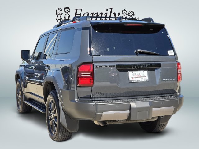 Used 2026 Toyota Land Cruiser w/ Premium Package AWD/4WD image 3