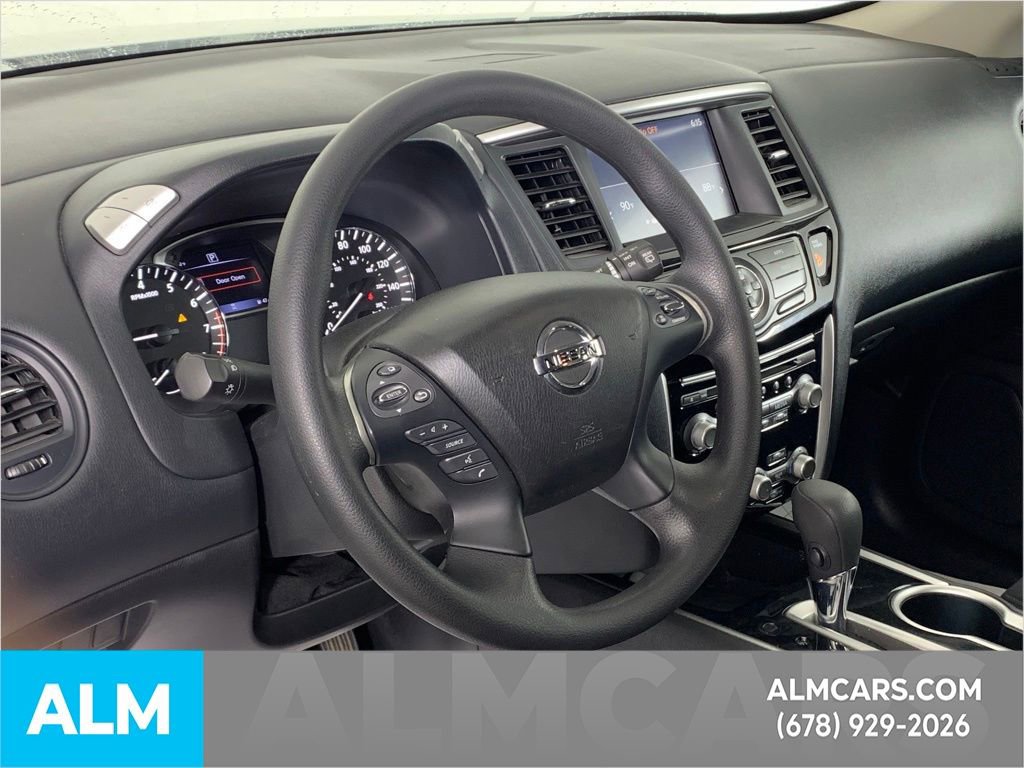 Used 2020 Nissan Pathfinder S image 6
