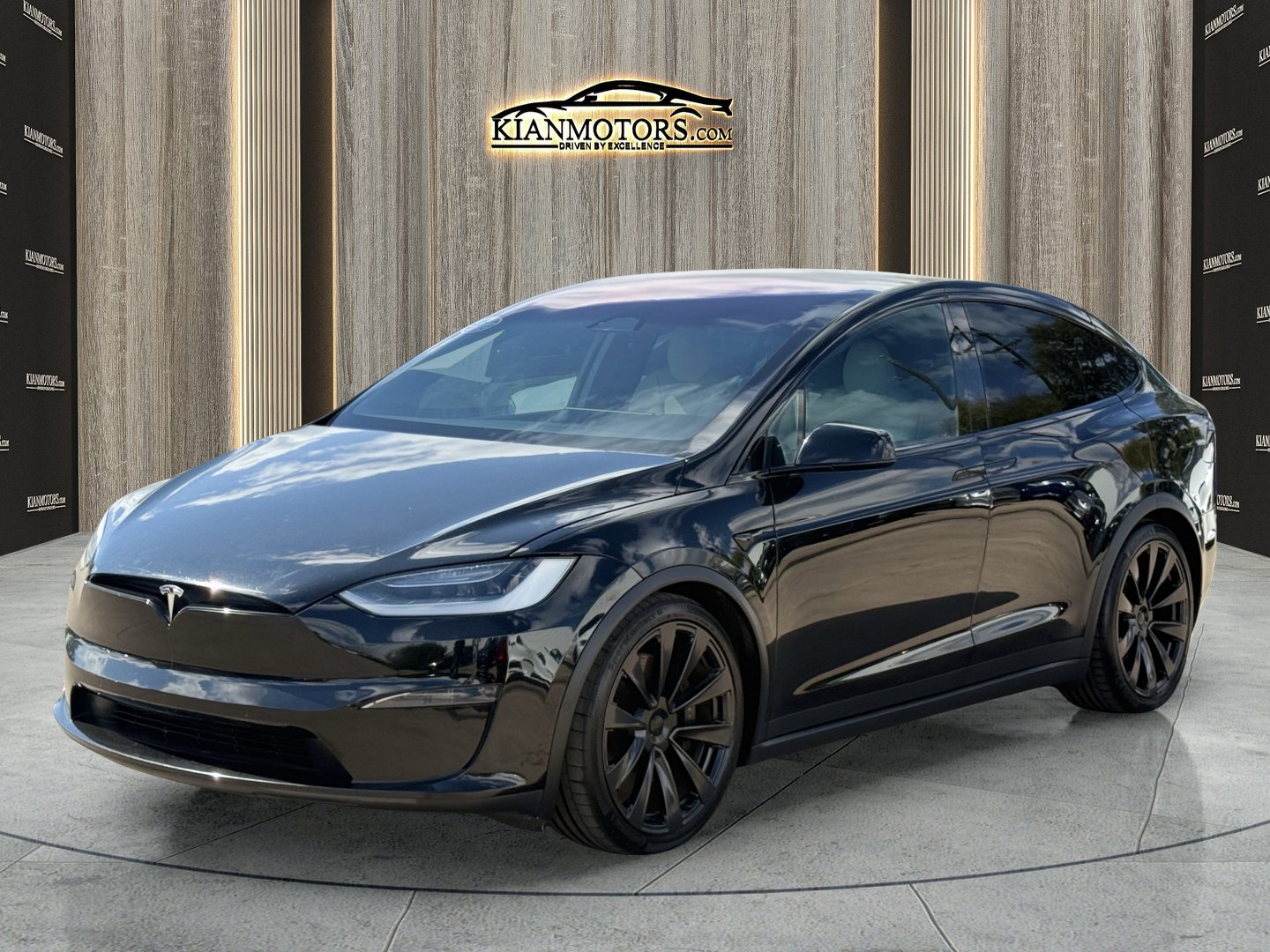 Used 2022 Tesla Model X Plaid AWD/4WD image 8