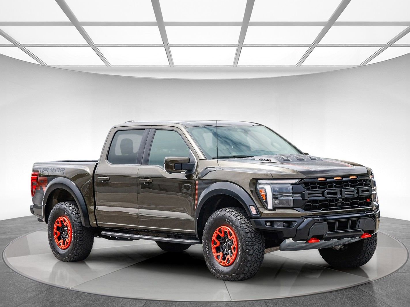 Used 2025 Ford F150 Raptor w/ Equipment Group 803A Raptor R AWD/4WD image 5