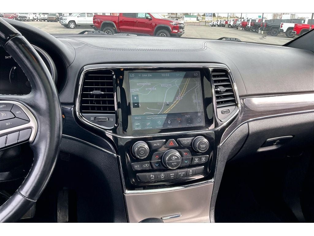 Used 2020 Jeep Grand Cherokee Overland AWD/4WD image 7