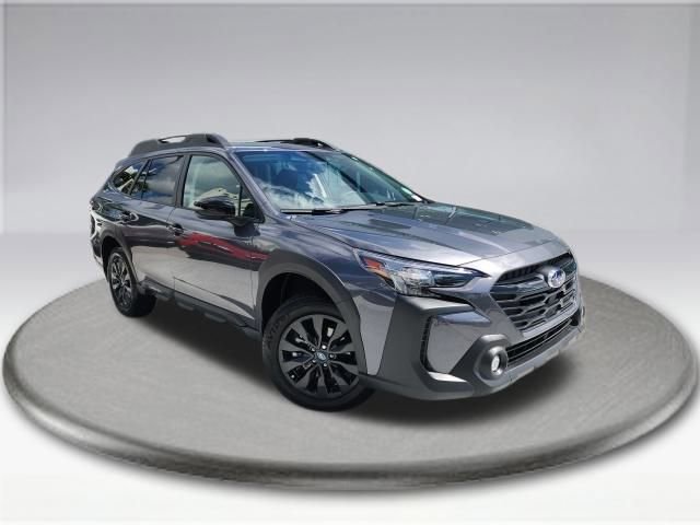Used 2025 Subaru Outback Onyx Edition image 3