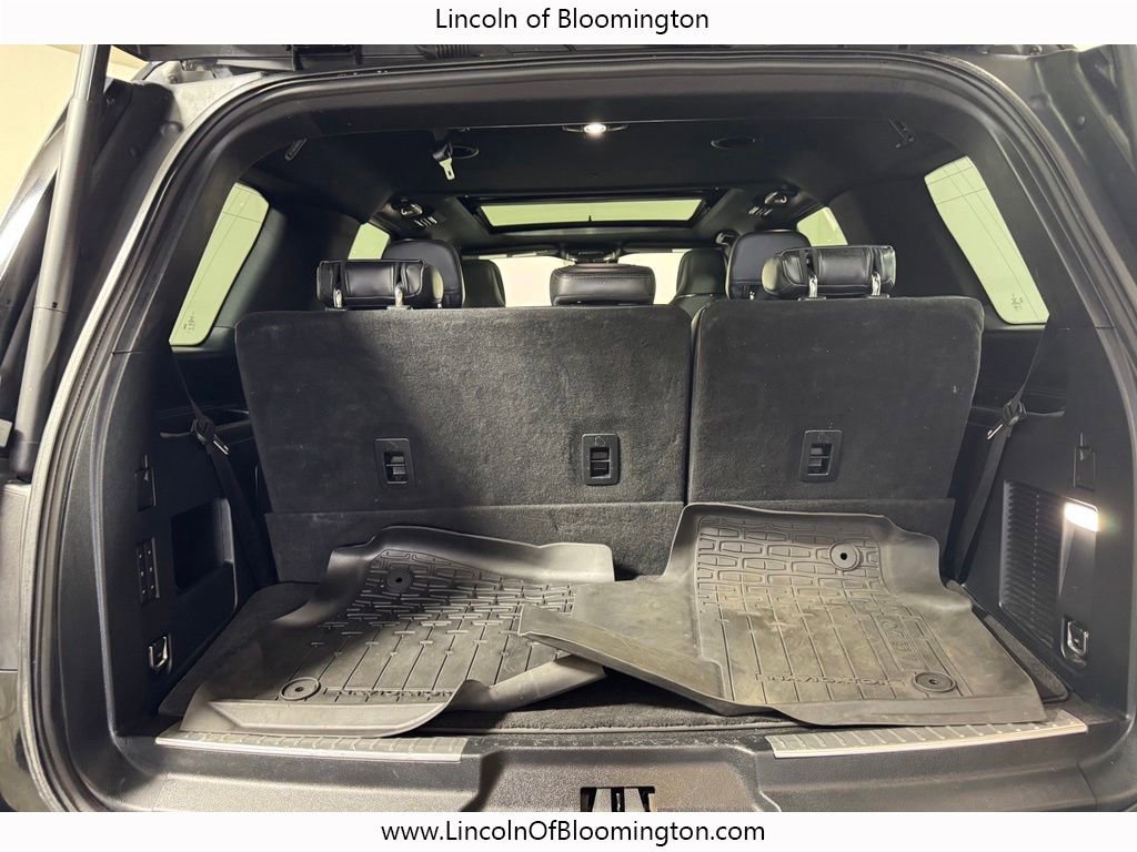 Used 2020 Lincoln Navigator Reserve AWD/4WD image 23